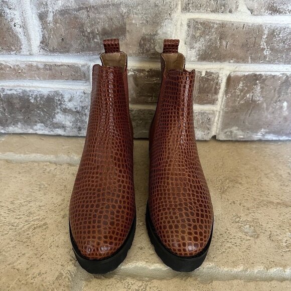 Andre‎ Assous Peggy Chelsea Boot Booties Leather Women Embossed Croc Brown 6.5M - Picture 4 of 13